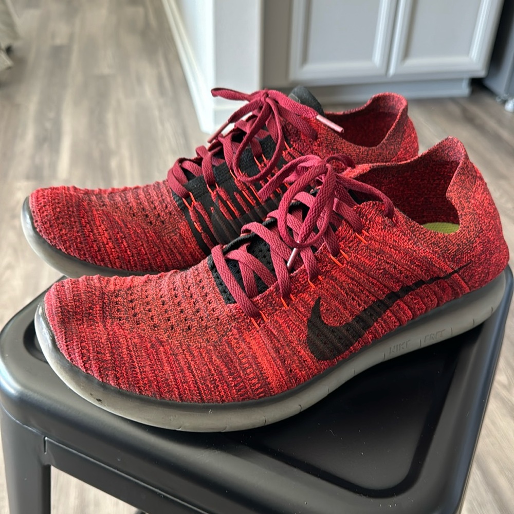 Nike Free RN Flyknit Shoes Team Red Black Total Crimson Mens 831069-602 Size 12